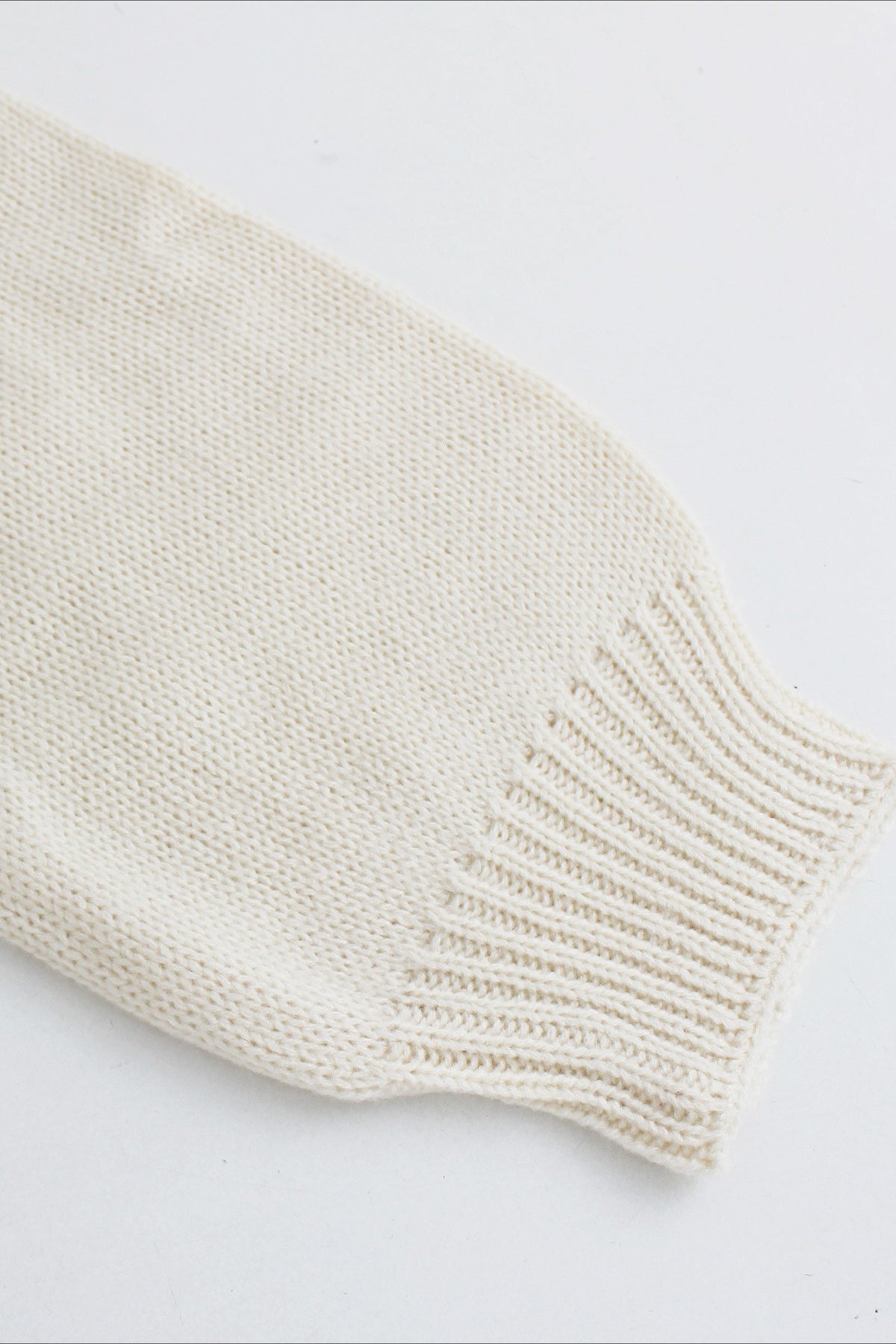 Bear Embroidery Short Cardigan